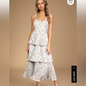 Lulus blue floral tiered dress NWT size M